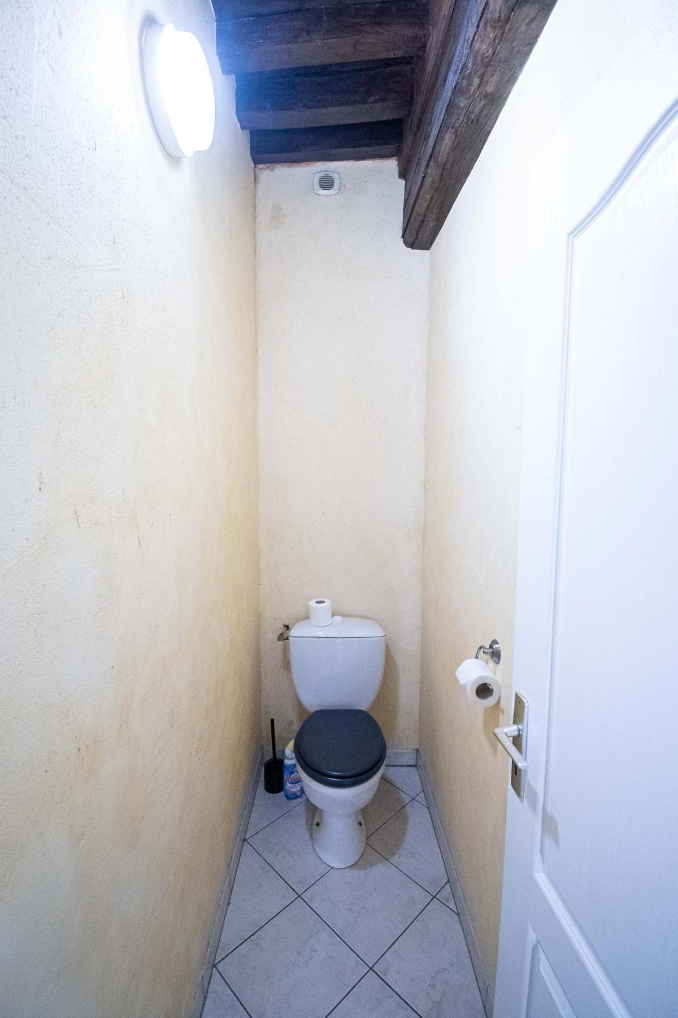 Residence Le Zola Compose De 3 Appartements Distincts En Hyper Centre De Dijon Avec Wifi Екстериор снимка